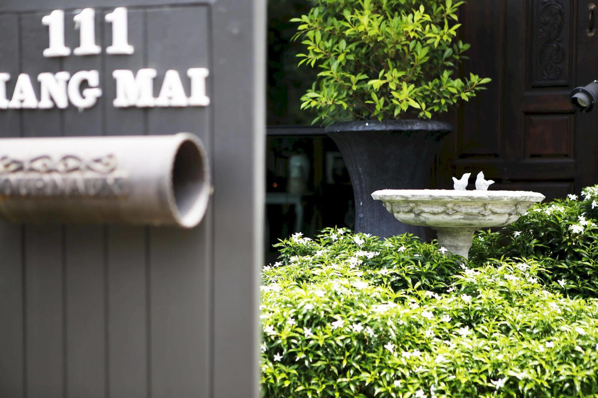 Mona Chiangmai Boutique Hotell Chiang Mai Exteriör bild